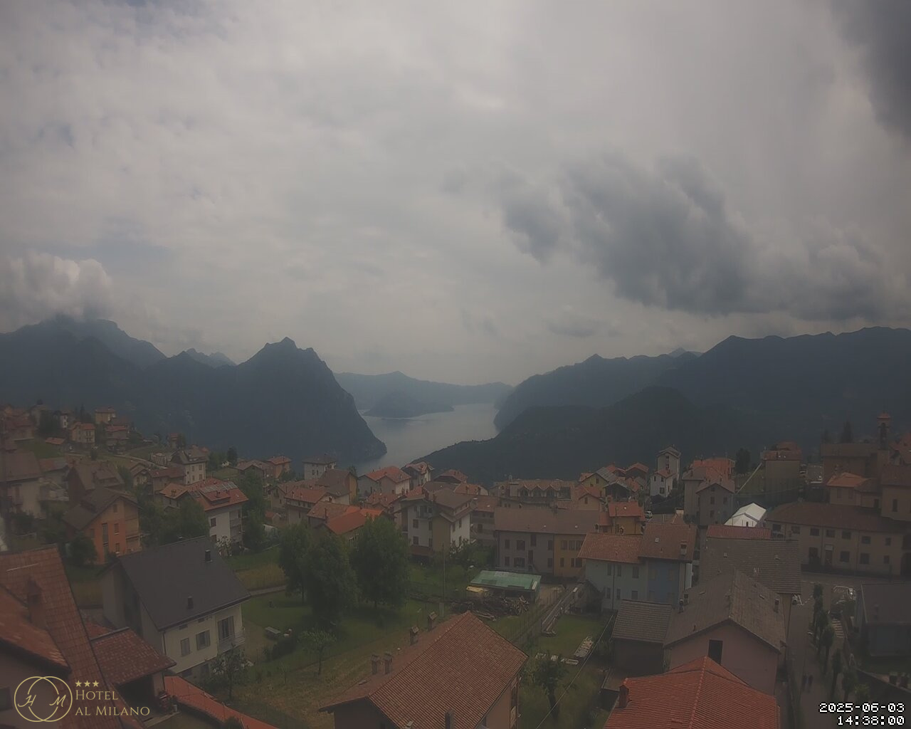immagine della webcam nei dintorni di Riva di Solto: webcam Bossico