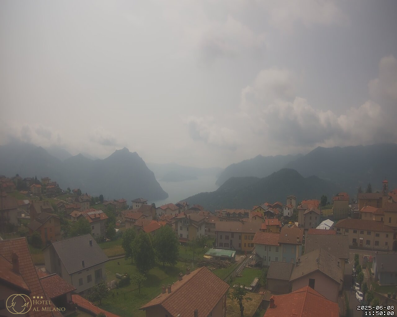 immagine della webcam nei dintorni di Dorga: webcam Bossico