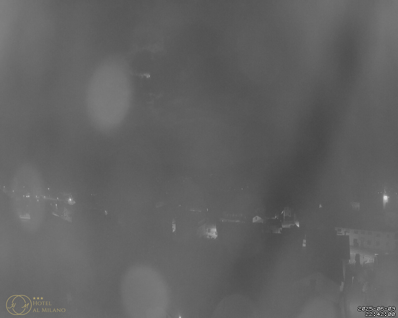 immagine della webcam nei dintorni di Endine Gaiano: webcam Bossico