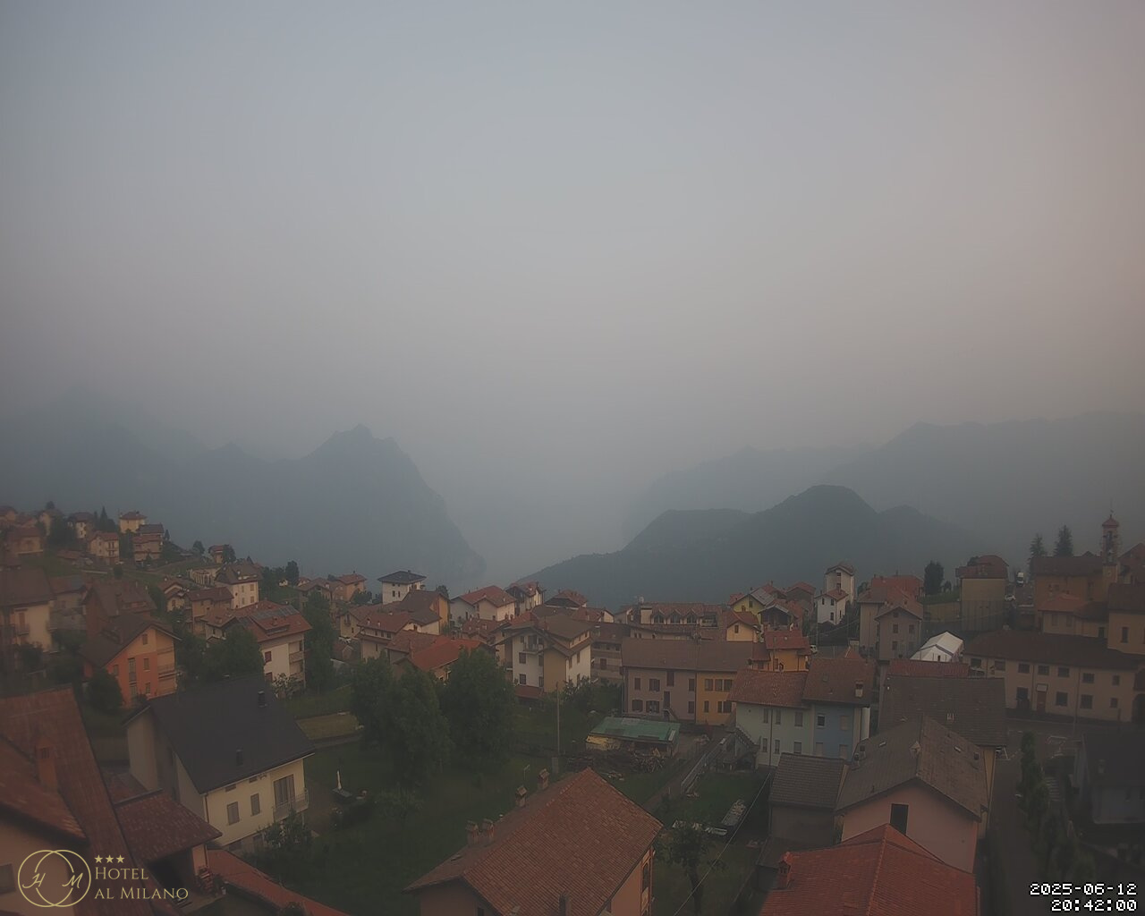immagine della webcam nei dintorni di Cima Bianca: webcam Bossico