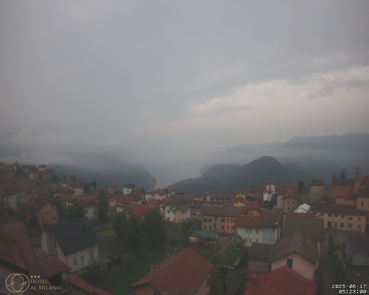 immagine della webcam nei dintorni di Predore: webcam Bossico