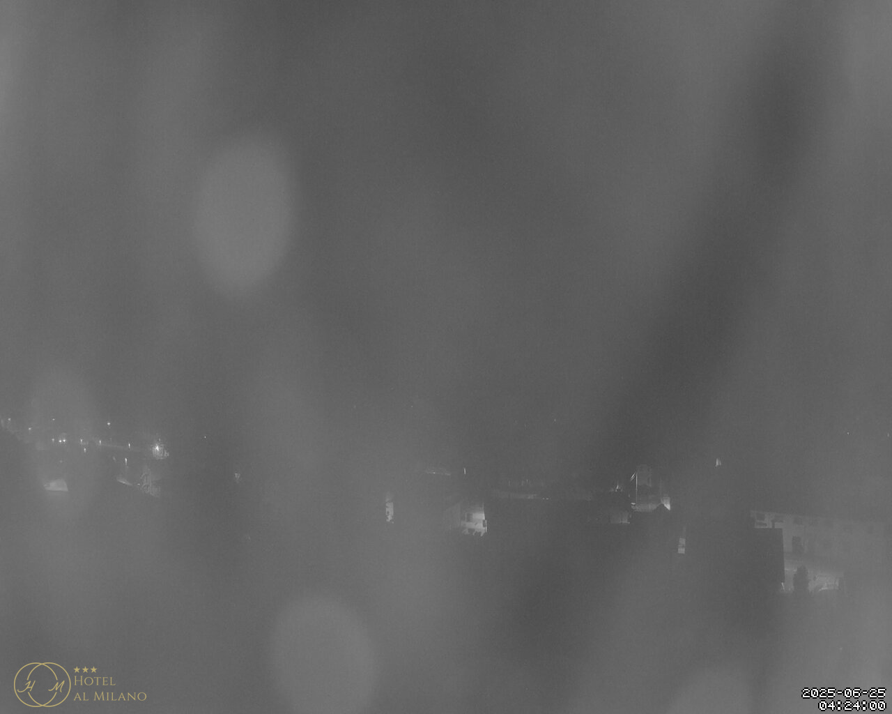 immagine della webcam nei dintorni di Gromo: webcam Bossico