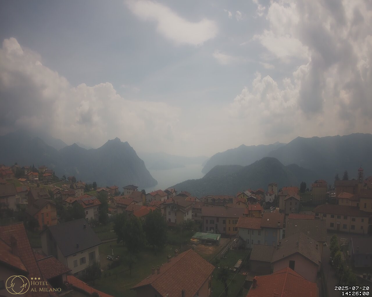 immagine della webcam nei dintorni di Castione della Presolana: webcam Bossico
