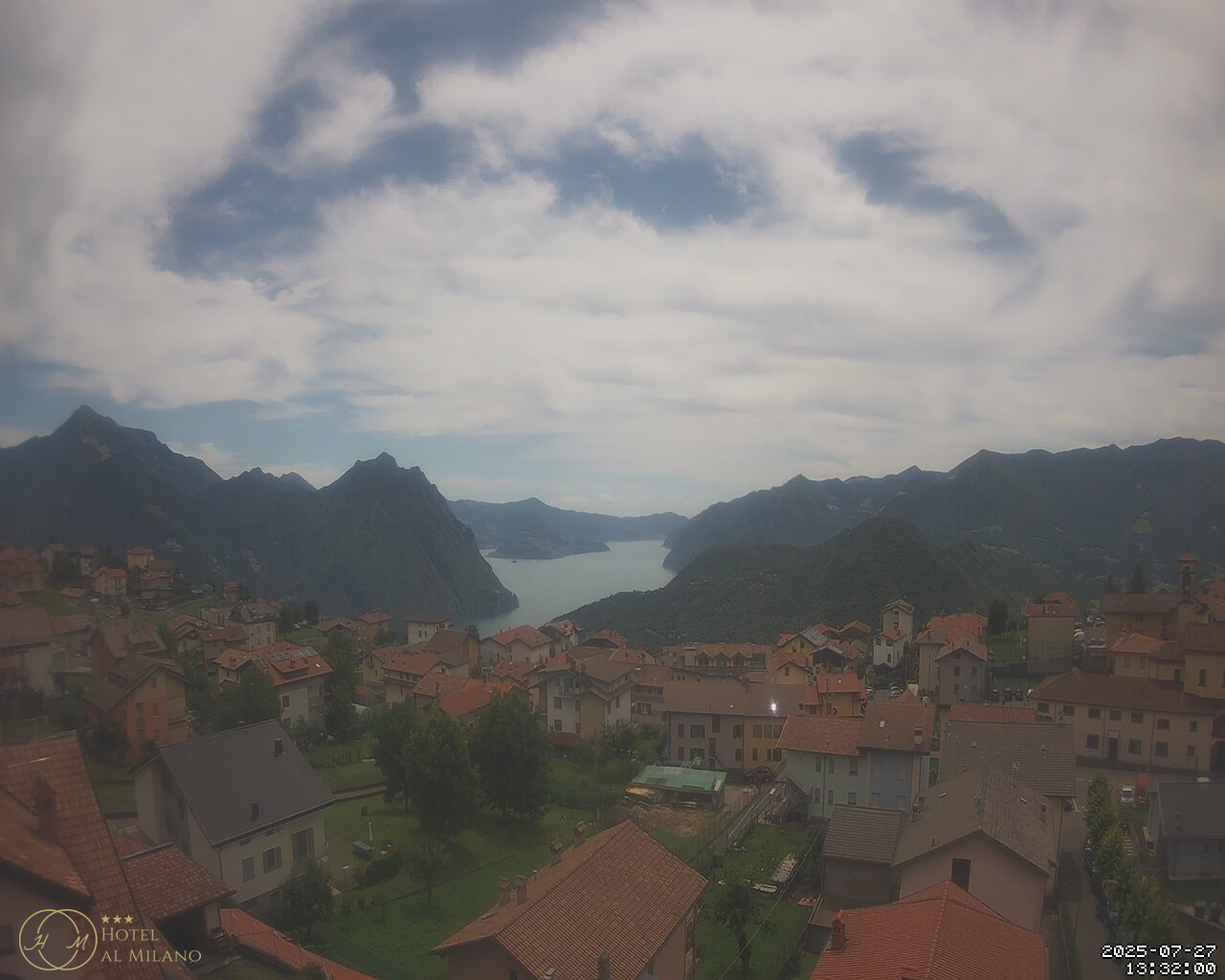 immagine della webcam nei dintorni di Colere: webcam Bossico