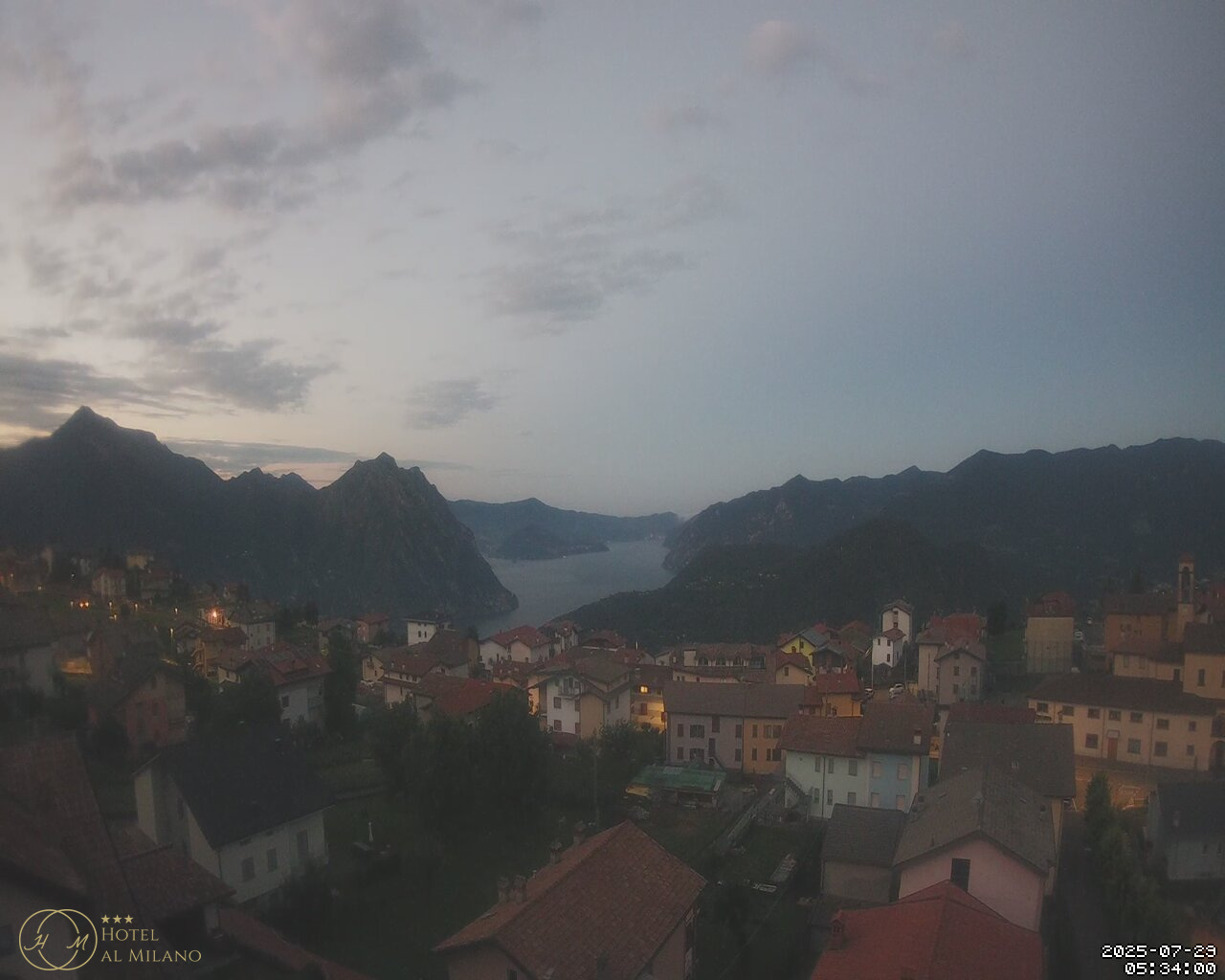 immagine della webcam nei dintorni di Fiorano al Serio: webcam Bossico