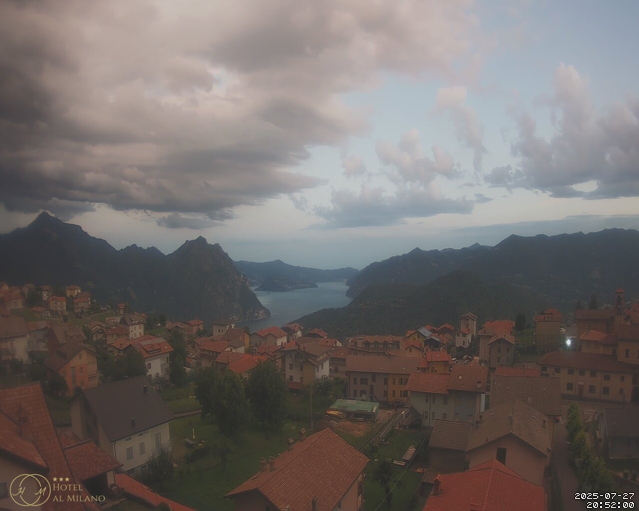 immagine della webcam nei dintorni di Riva di Solto: webcam Bossico