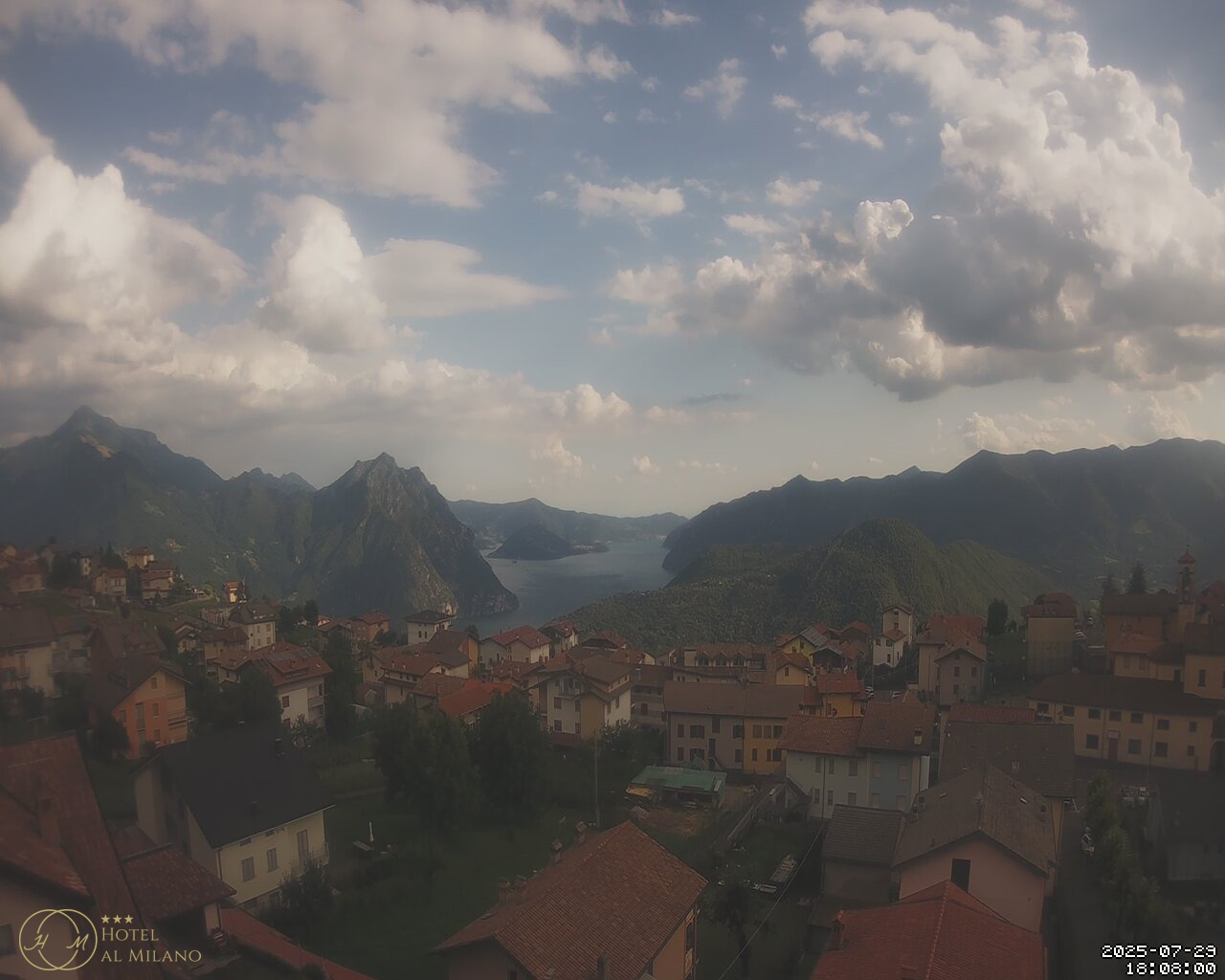immagine della webcam nei dintorni di Monte Pora: webcam Bossico