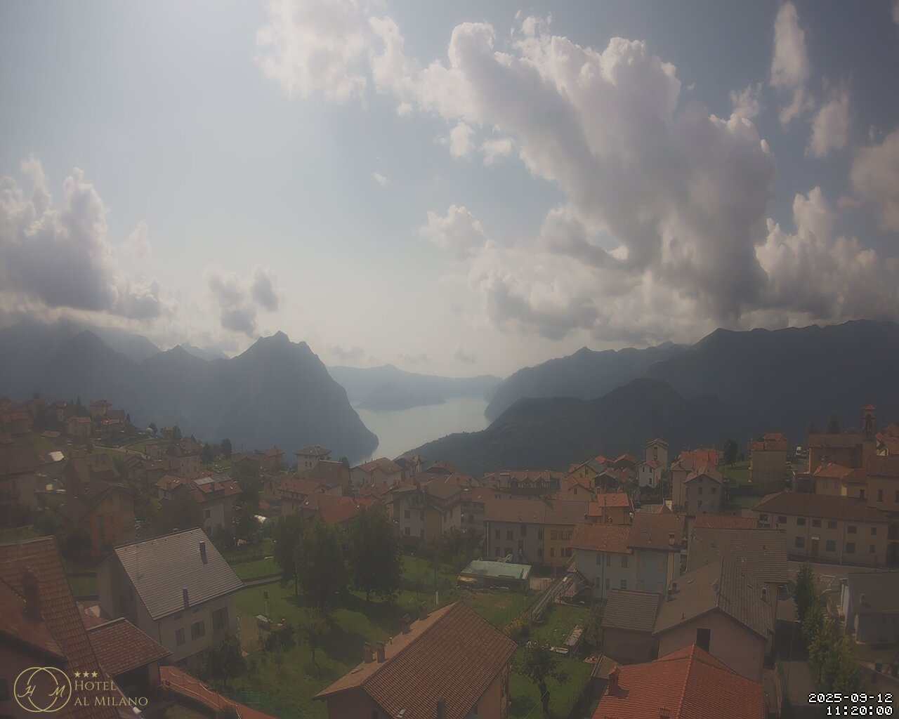immagine della webcam nei dintorni di Monte Isola: webcam Bossico