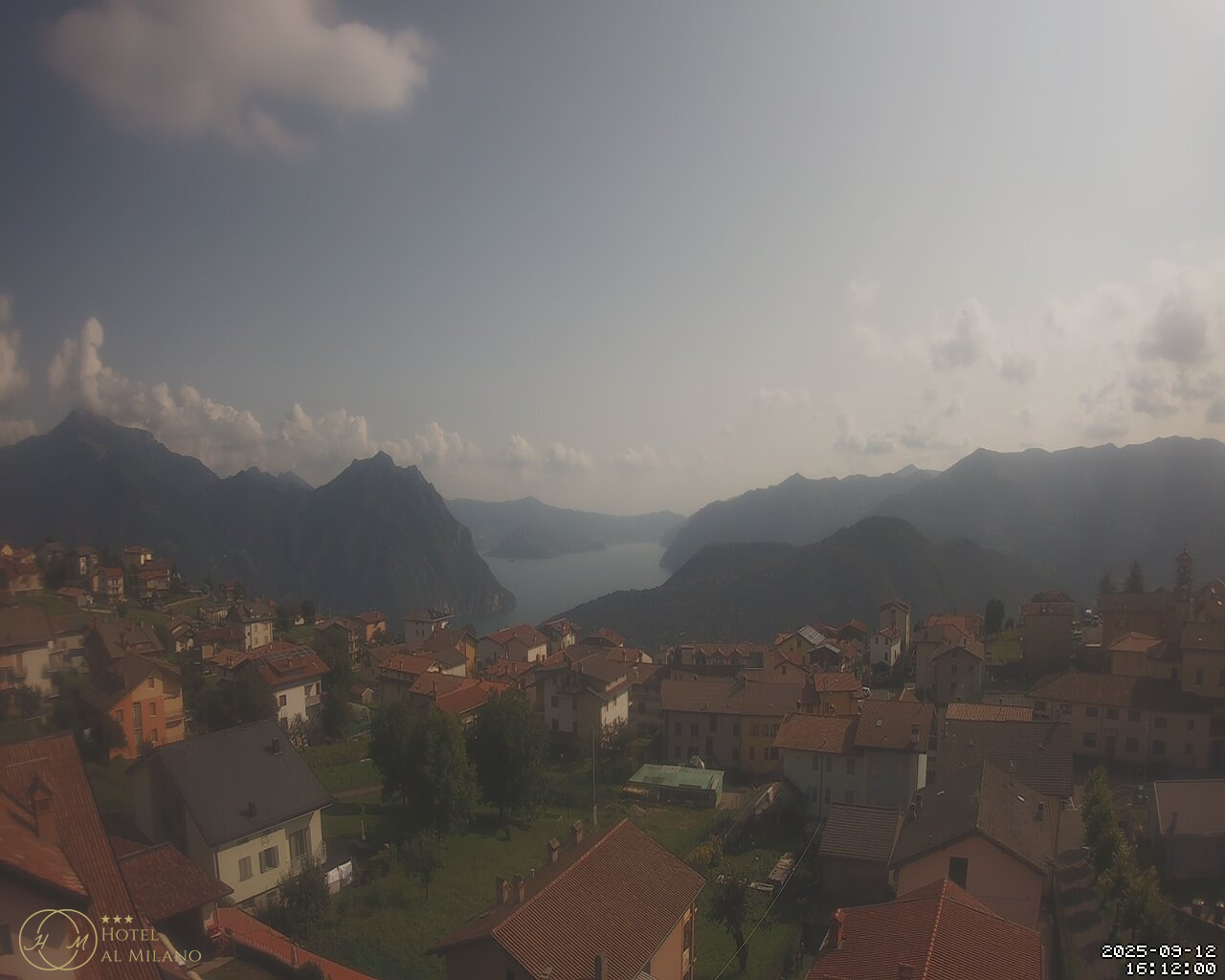 immagine della webcam nei dintorni di Predore: webcam Bossico