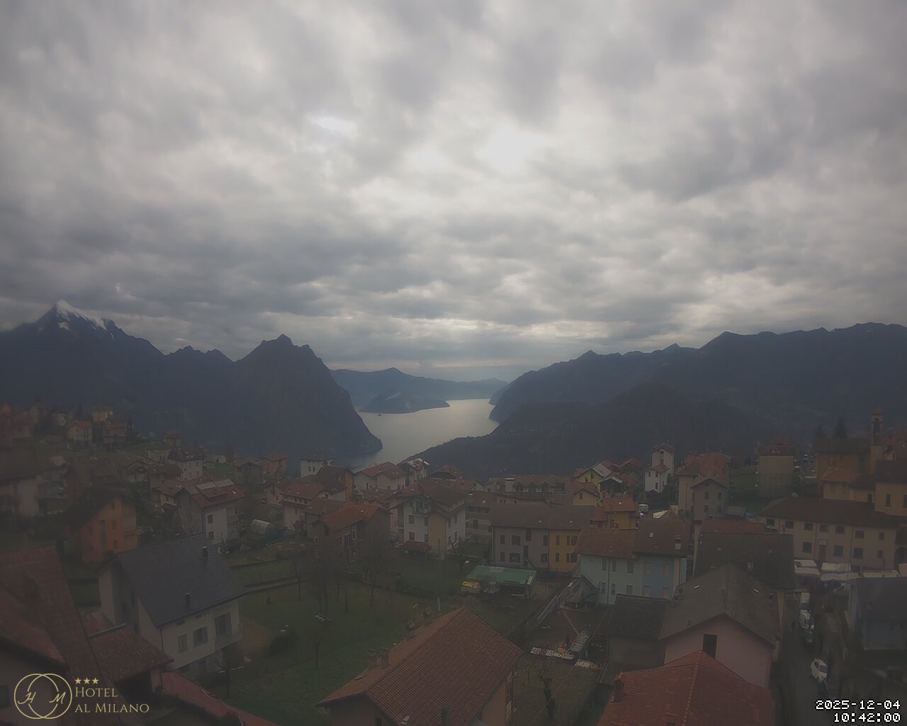 immagine della webcam nei dintorni di Spiazzi: webcam Bossico