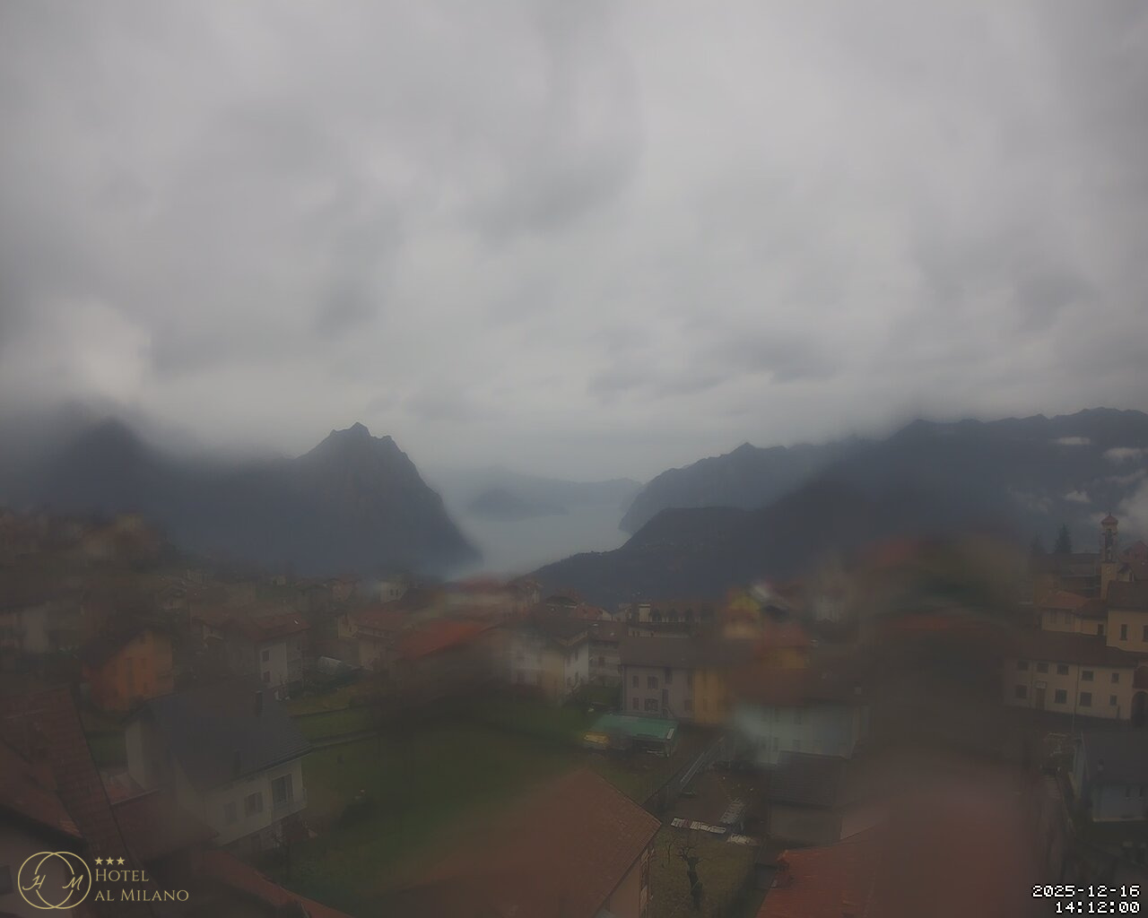 immagine della webcam nei dintorni di Ponte Nossa: webcam Bossico