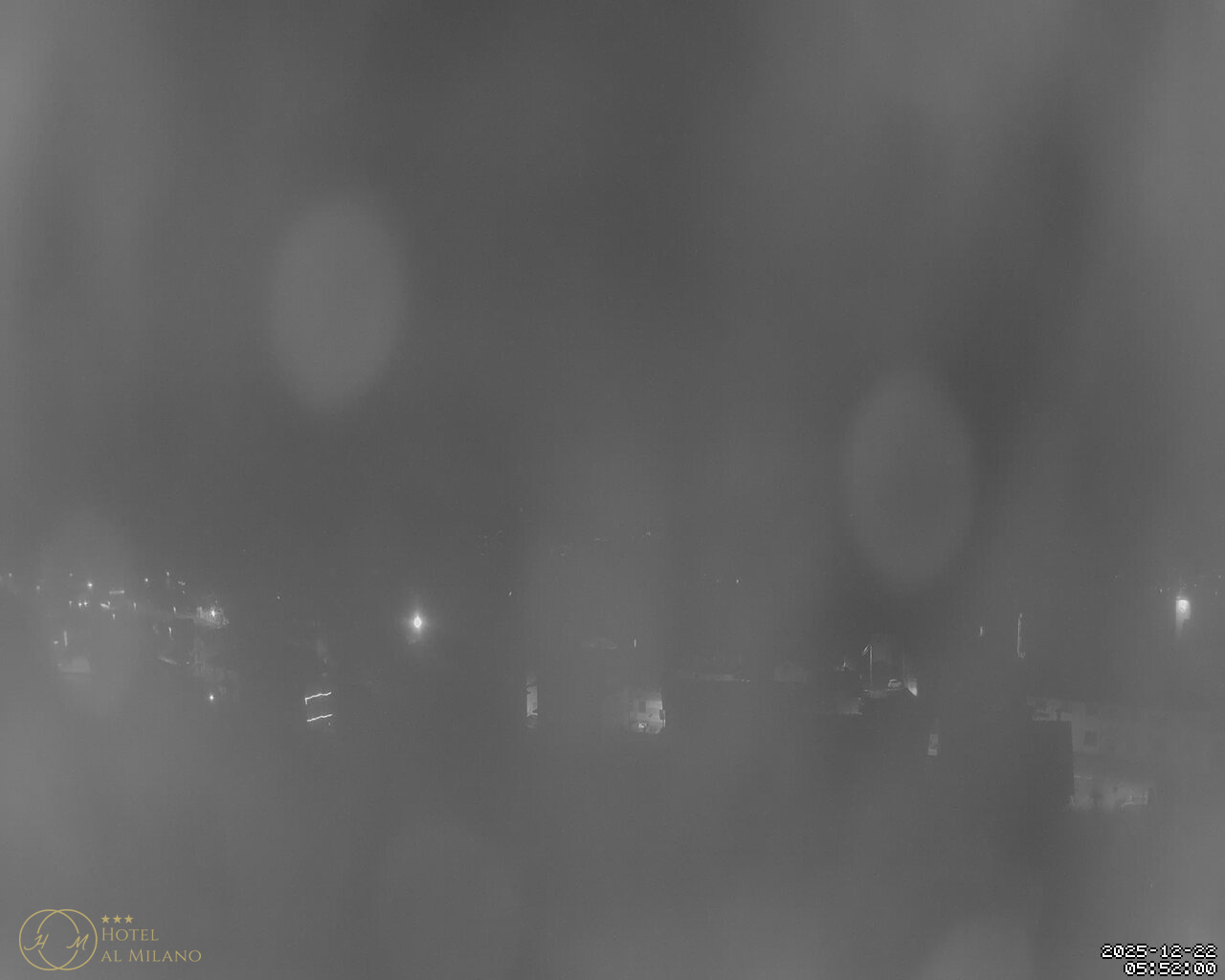 immagine della webcam nei dintorni di Colere: webcam Bossico