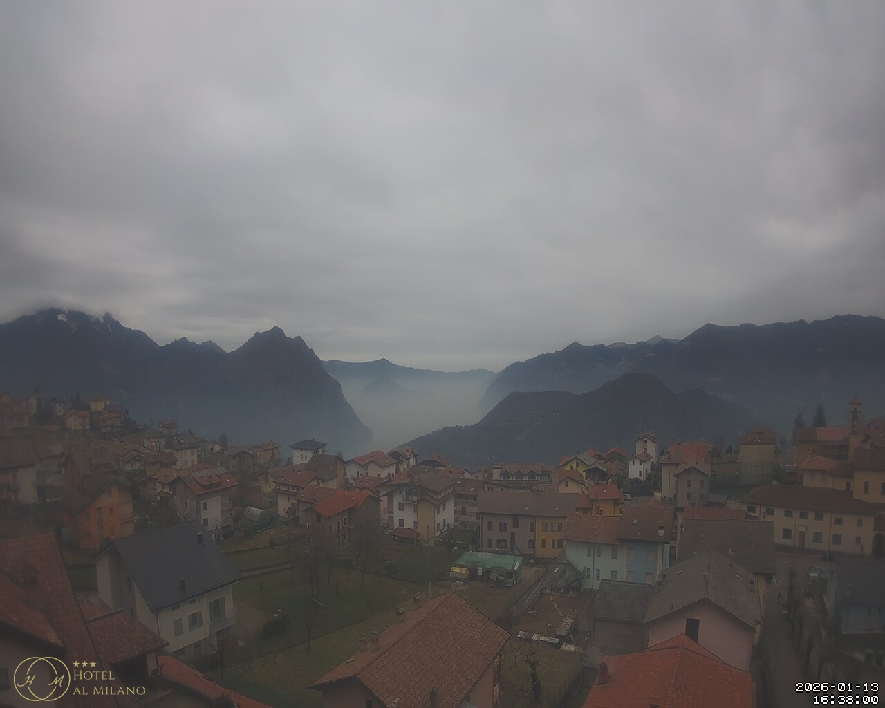 immagine della webcam nei dintorni di Zone: webcam Bossico