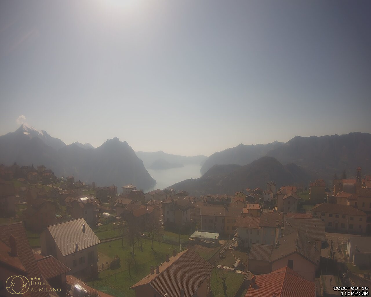 immagine della webcam nei dintorni di Predore: webcam Bossico