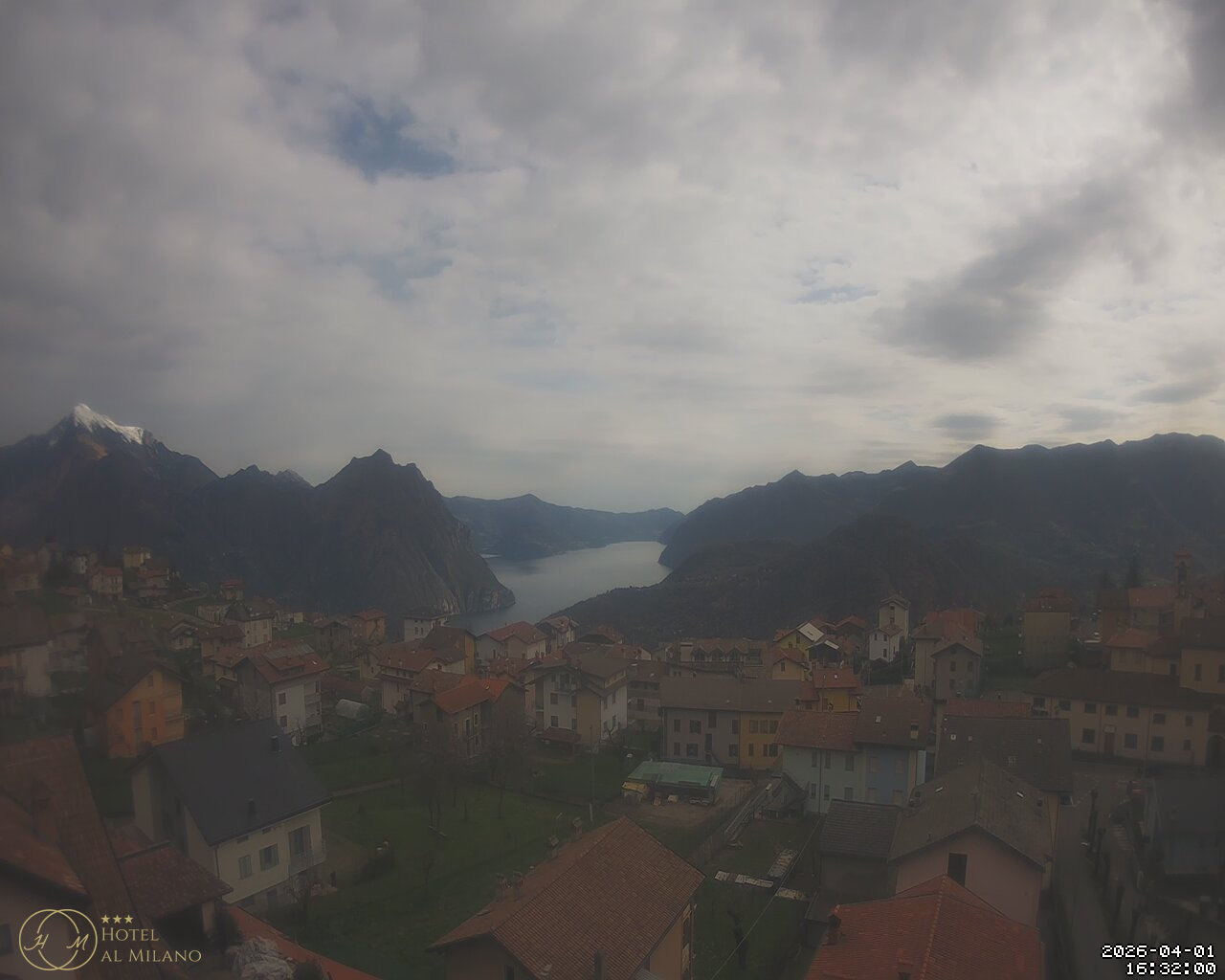 immagine della webcam nei dintorni di Riva di Solto: webcam Bossico