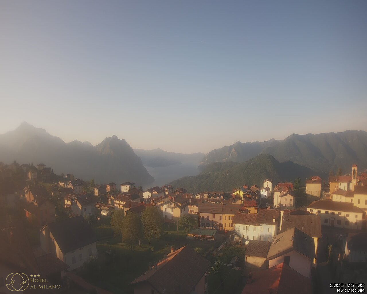 immagine della webcam nei dintorni di Ranzanico: webcam Bossico