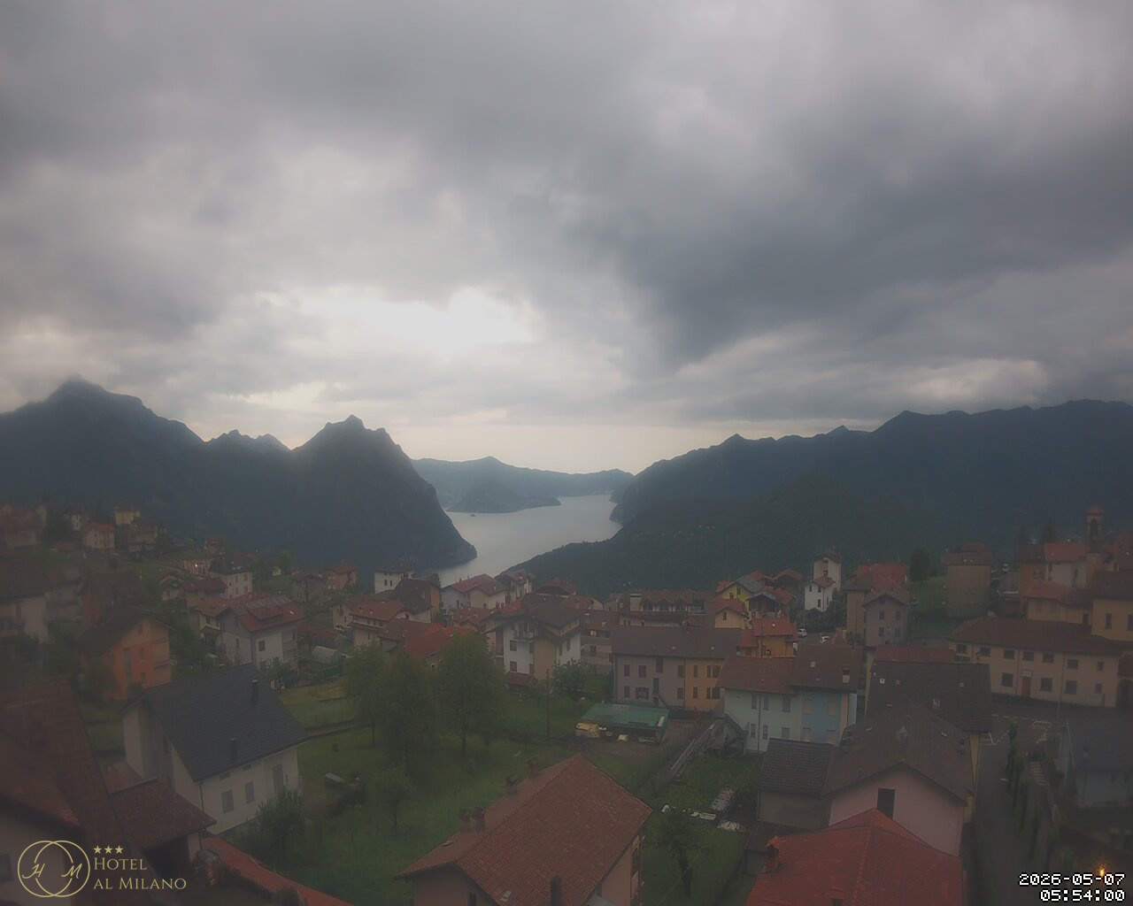 immagine della webcam nei dintorni di Esine: webcam Bossico
