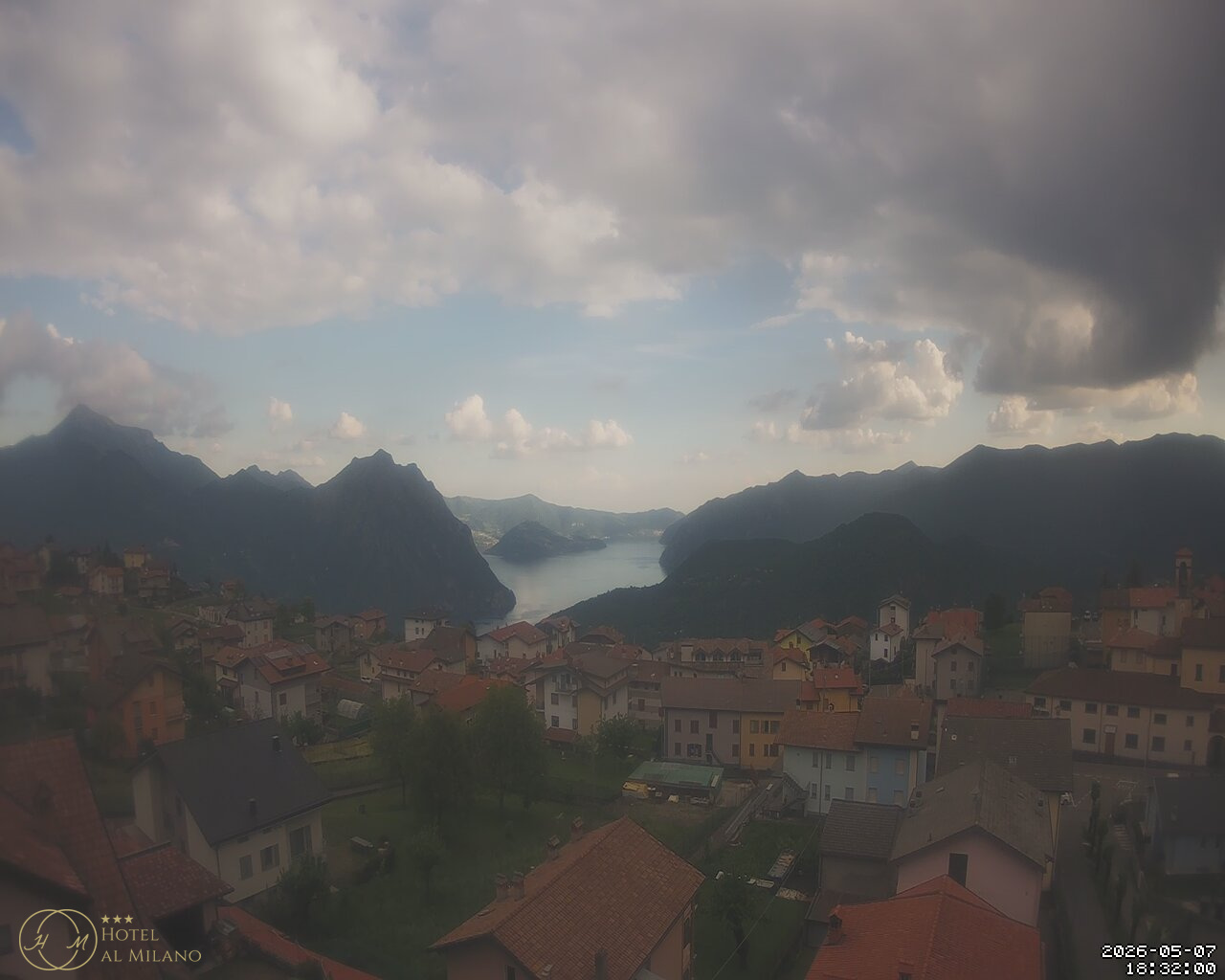 immagine della webcam nei dintorni di Monte Pora: webcam Bossico