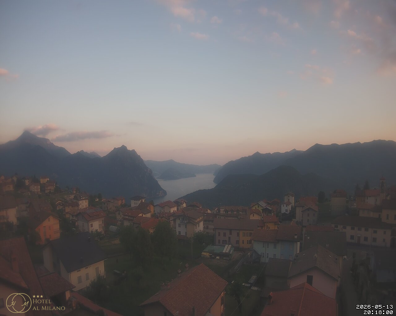 immagine della webcam nei dintorni di Predore: webcam Bossico